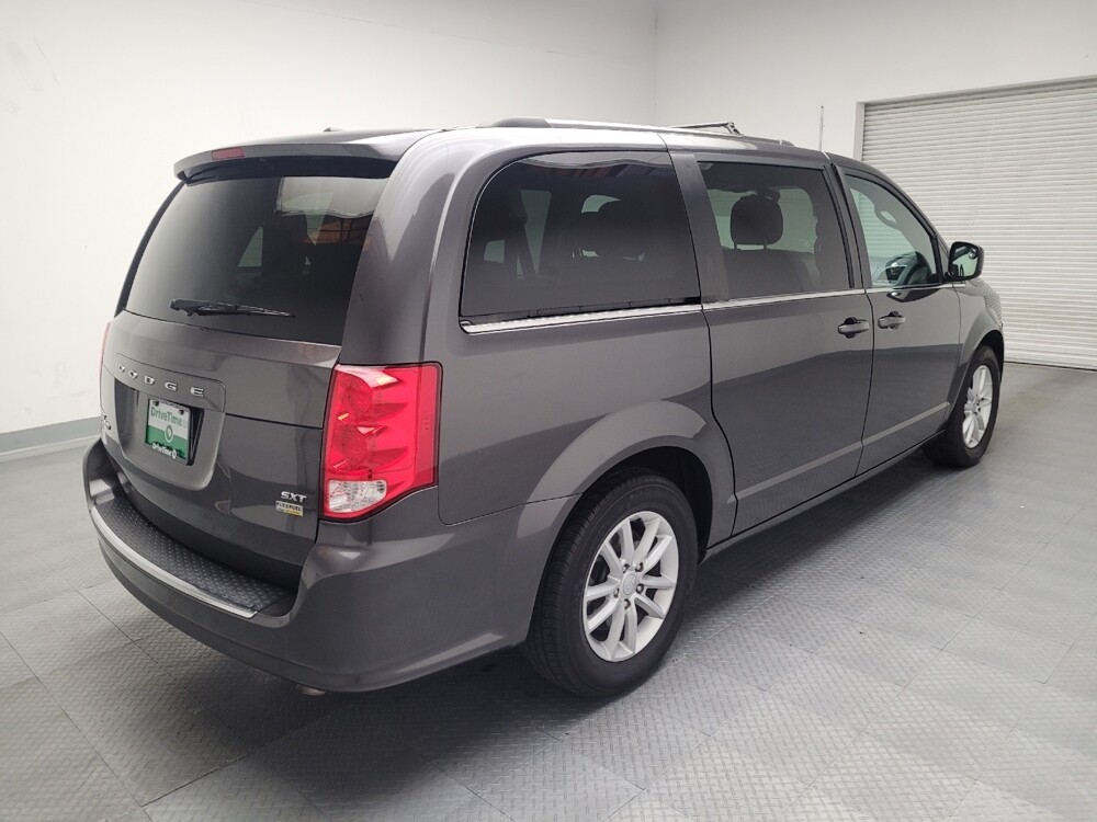 2019 Dodge Grand Caravan in Fresno, CA 93726 - 18068506 9