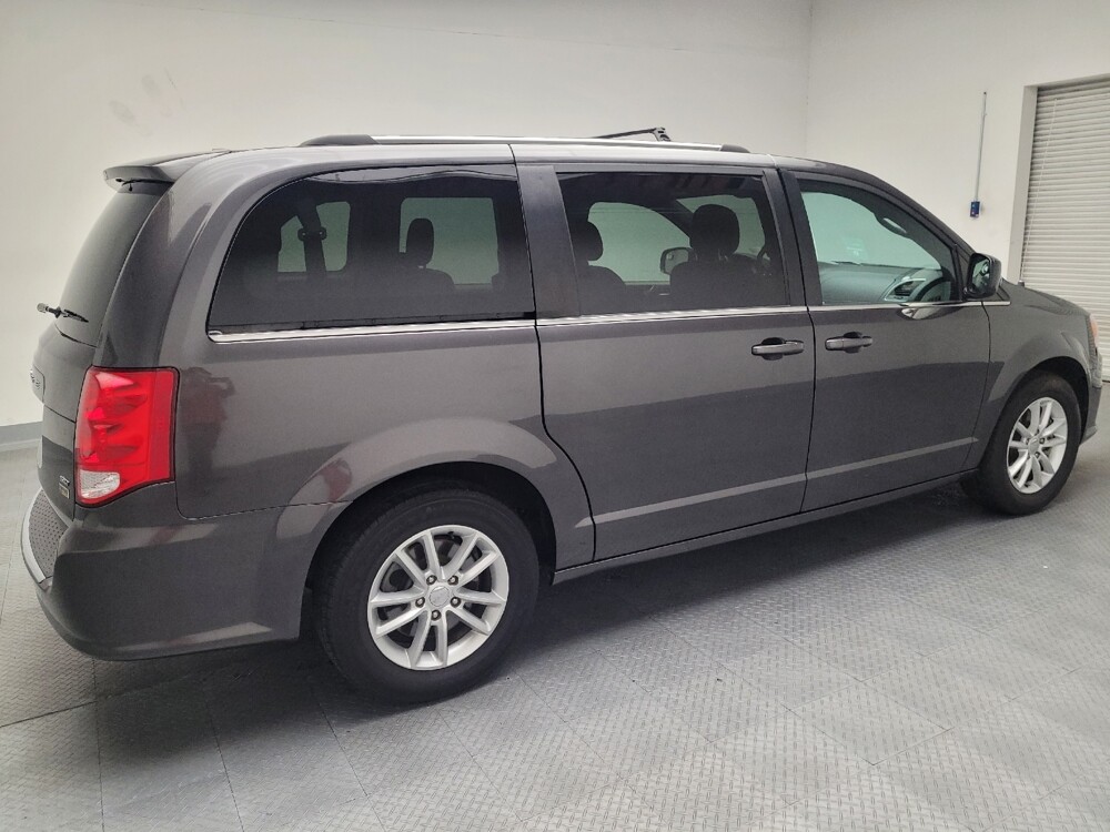 2019 Dodge Grand Caravan in Fresno, CA 93726 - 18068506 10