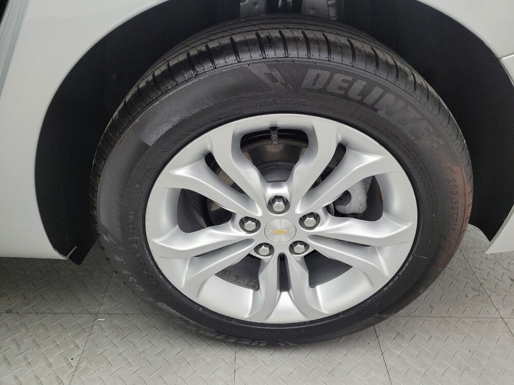 2019 Chevrolet Cruze in Fairfield, OH 45014 - 18068524 31