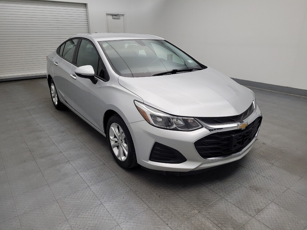 2019 Chevrolet Cruze in Fairfield, OH 45014 - 18068524 13