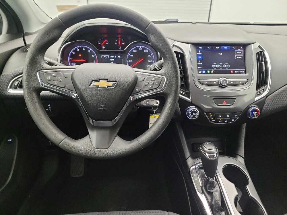 2019 Chevrolet Cruze in Fairfield, OH 45014 - 18068524 22