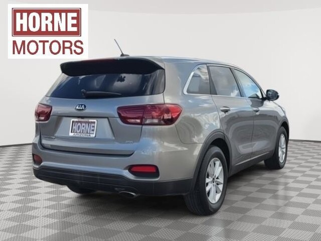 2019 Kia Sorento in Mesa, AZ 85212 - 18068533 8