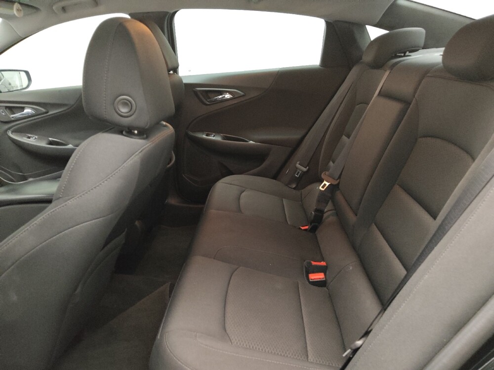 2016 Chevrolet Malibu in Temple, TX 76502 - 18068550 18