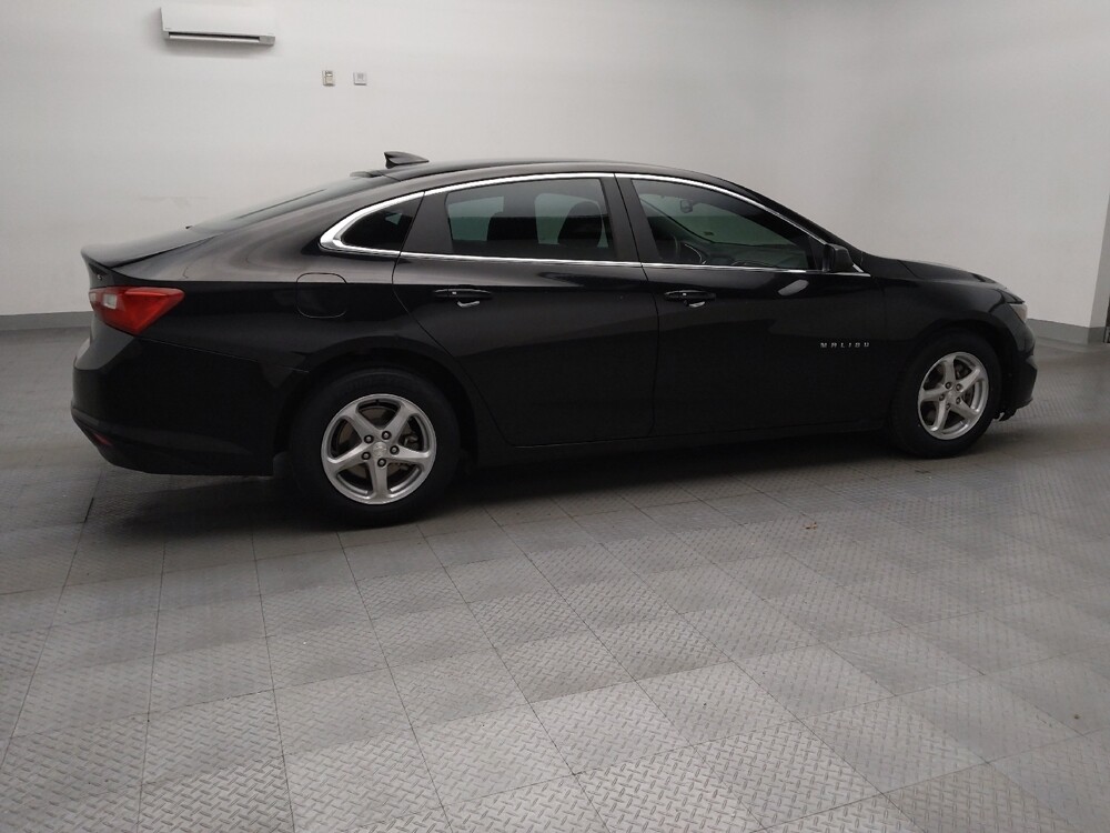 2016 Chevrolet Malibu in Temple, TX 76502 - 18068550 10