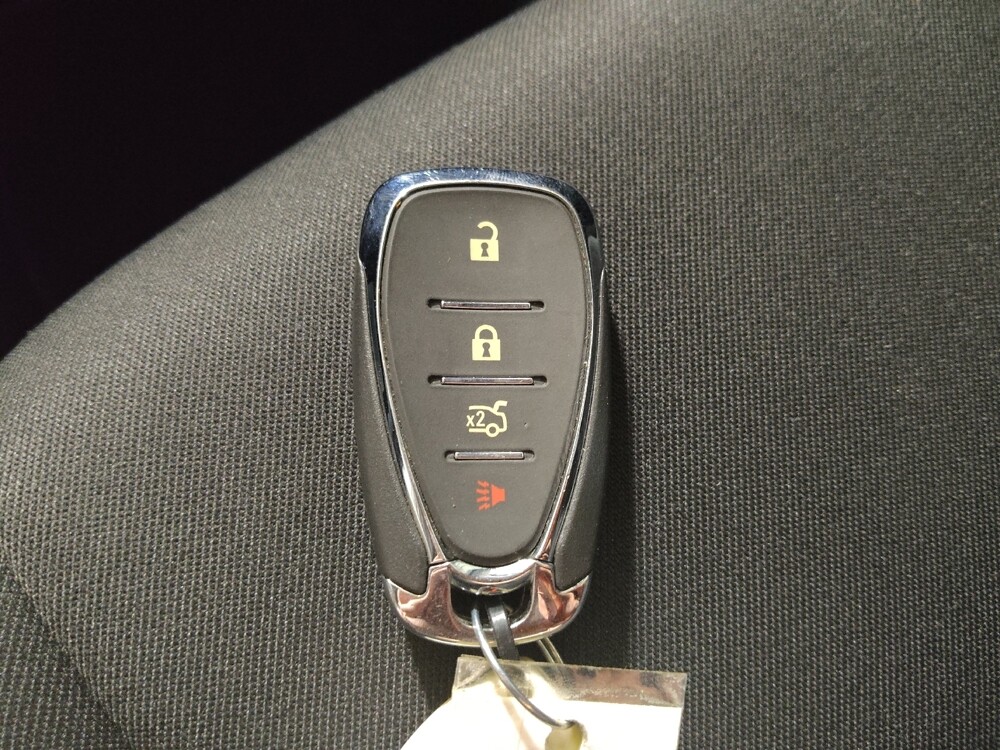 2016 Chevrolet Malibu in Temple, TX 76502 - 18068550 32