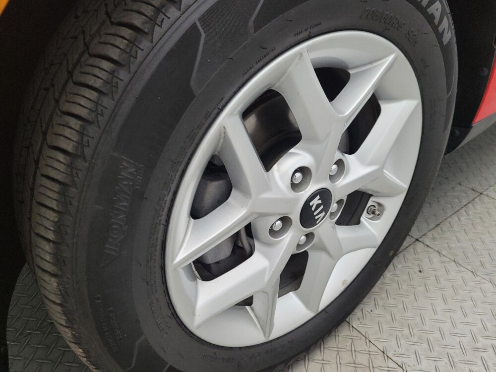 2020 Kia Soul in Mesa, AZ 85210 - 18068557 31