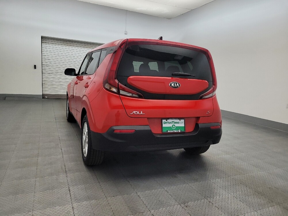 2020 Kia Soul in Mesa, AZ 85210 - 18068557 6