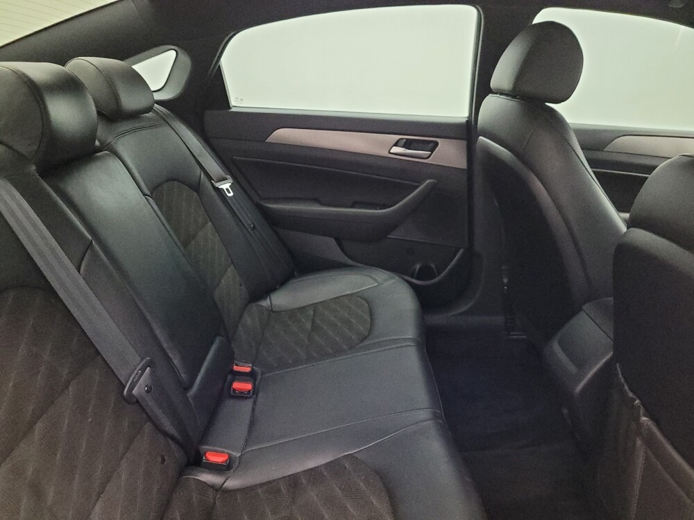 2018 Hyundai Sonata in Phoenix, AZ 85022 - 18068564 19