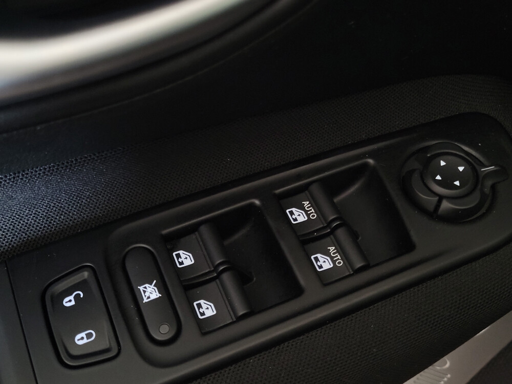 2021 Jeep Renegade in Pelham, AL 35124 - 18068566 27