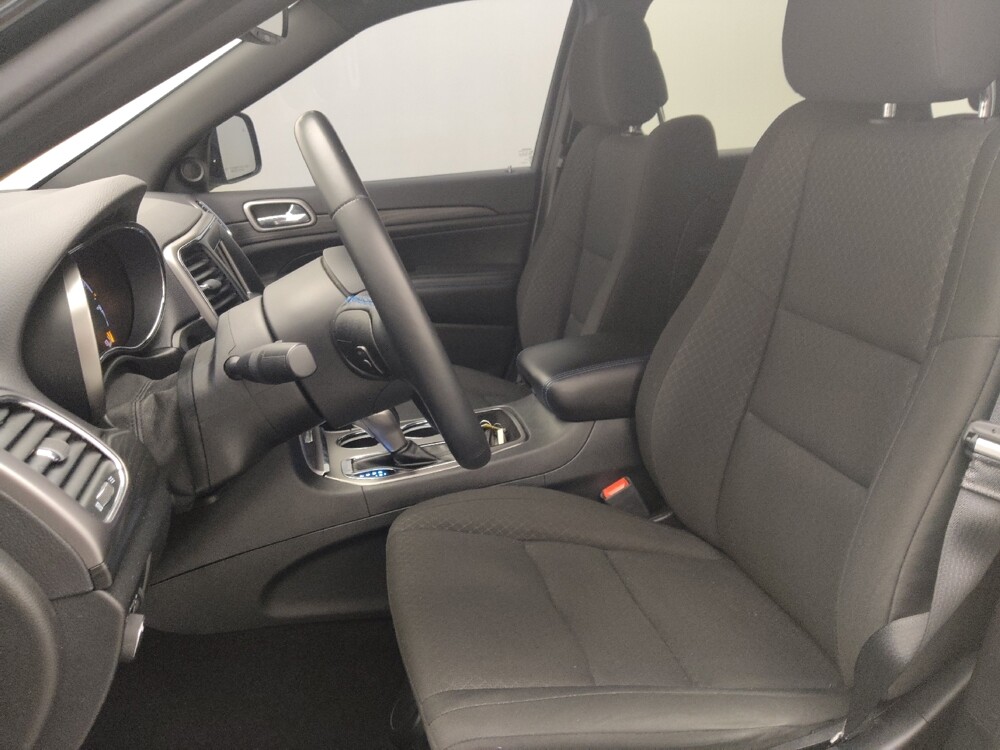 2019 Jeep Grand Cherokee in Sanford, FL 32773 - 18068597 17