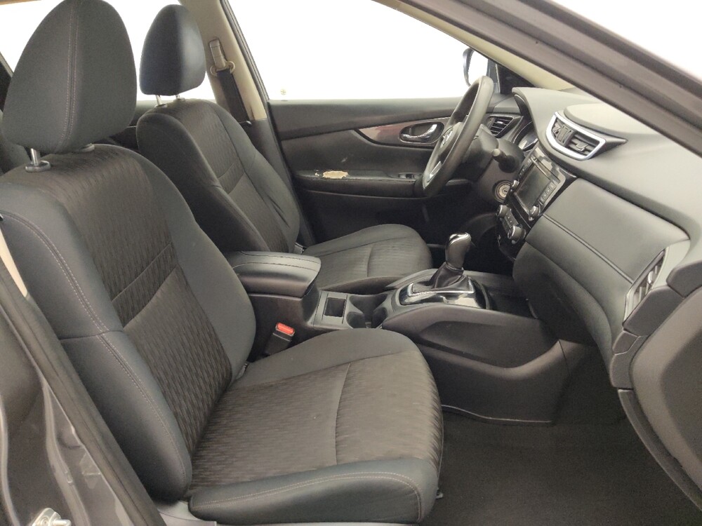 2018 Nissan Rogue in Live Oak, TX 78233 - 18068639 21