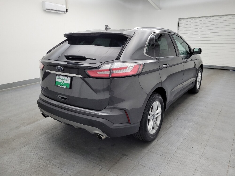 2020 Ford Edge in Fairfield, OH 45014 - 18068646 9