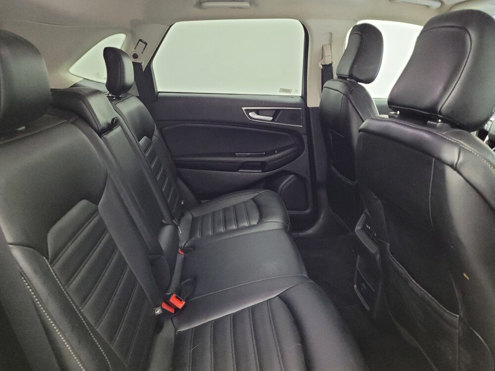 2020 Ford Edge in Fairfield, OH 45014 - 18068646 19