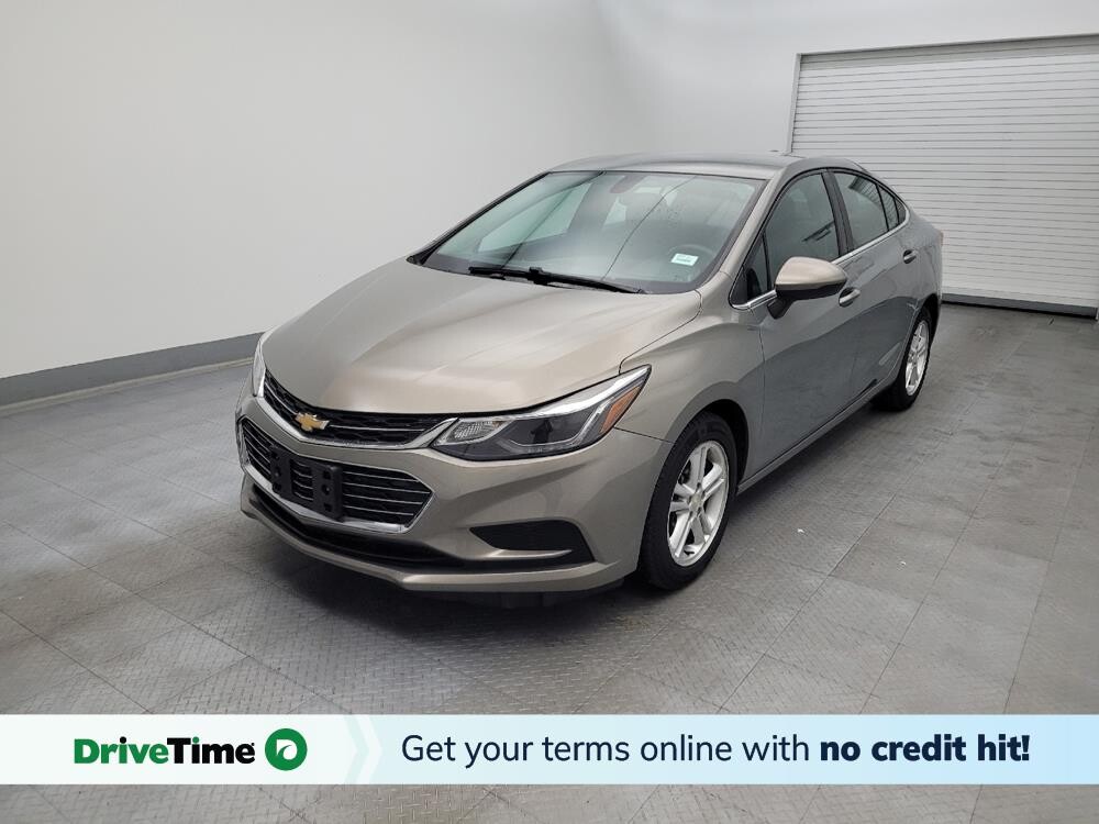 2017 Chevrolet Cruze in Maple Heights, OH 44137 - 18068647