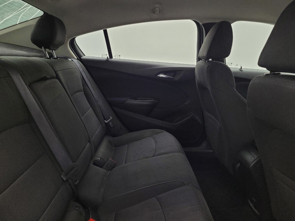 2017 Chevrolet Cruze in Maple Heights, OH 44137 - 18068647 19