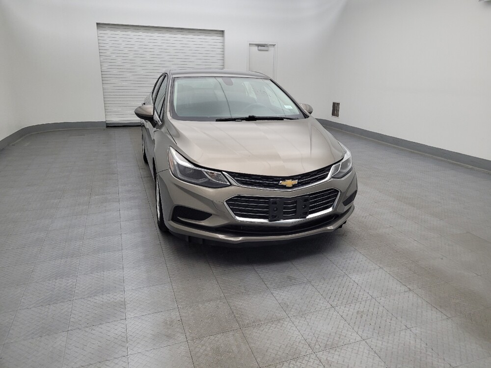 2017 Chevrolet Cruze in Maple Heights, OH 44137 - 18068647 14
