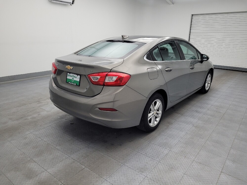 2017 Chevrolet Cruze in Maple Heights, OH 44137 - 18068647 9