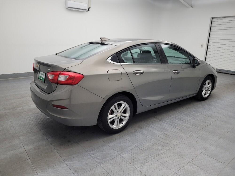 2017 Chevrolet Cruze in Maple Heights, OH 44137 - 18068647 10