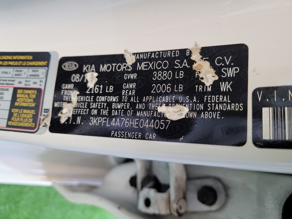 2017 Kia Forte in Maple Heights, OH 44137 - 18068650 33