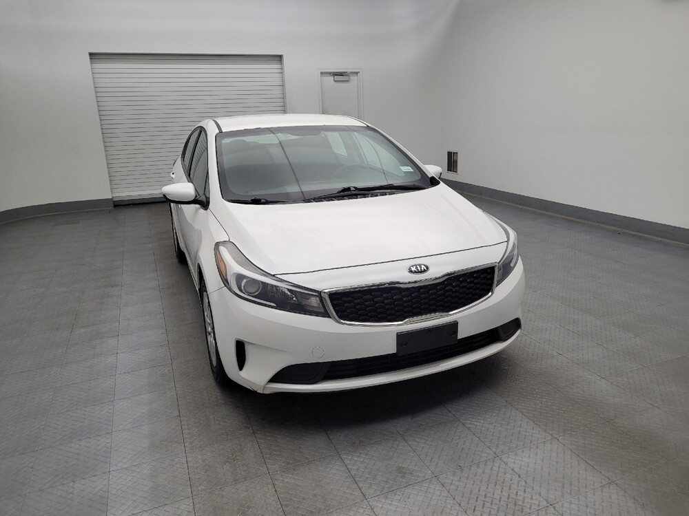 2017 Kia Forte in Maple Heights, OH 44137 - 18068650 14