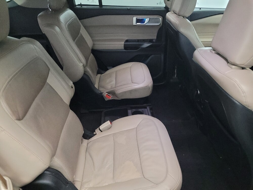 2020 Ford Explorer in Temple Hills, MD 20746 - 18068661 19