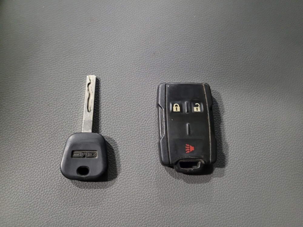 2017 GMC Sierra 1500 in Temple Hills, MD 20746 - 18068667 32