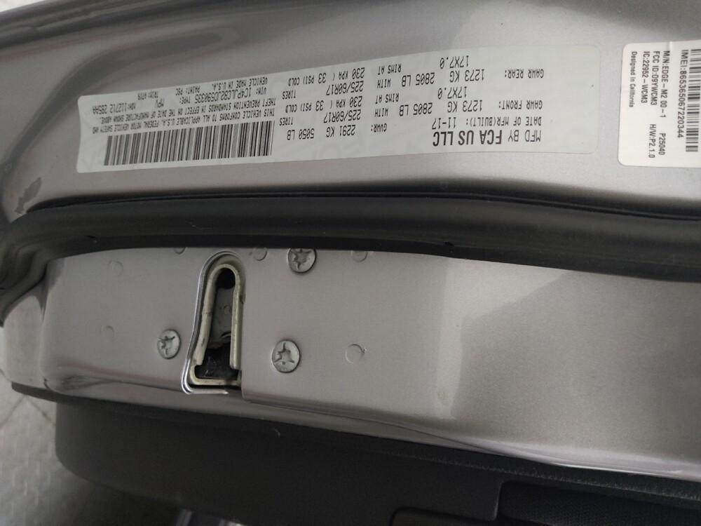 2018 Jeep Cherokee in Springfield, MO 65807 - 18068690 33