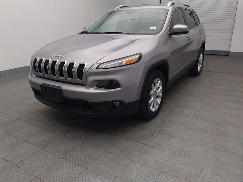 2018 Jeep Cherokee in Springfield, MO 65807 - 18068690 15