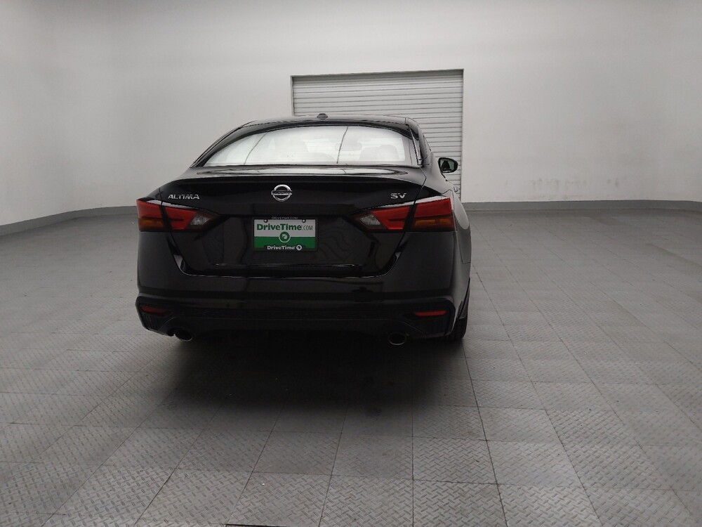2019 Nissan Altima in Arlington, TX 76011 - 18068745 7