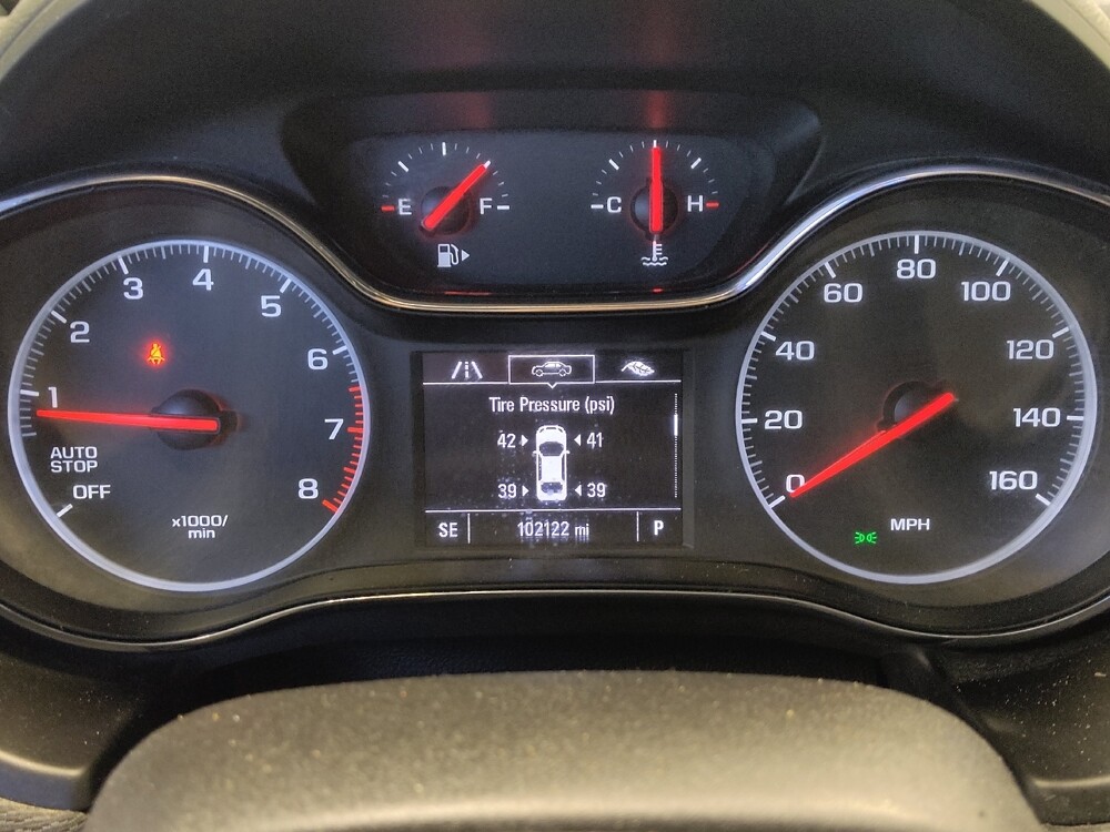 2019 Chevrolet Cruze in Live Oak, TX 78233 - 18068747 23