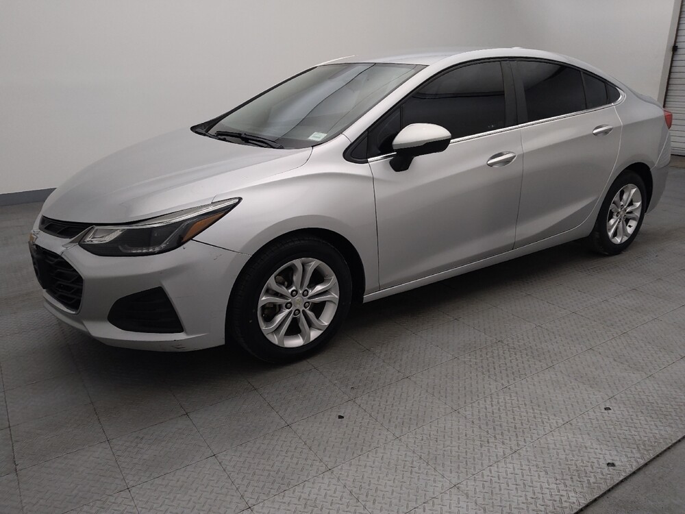 2019 Chevrolet Cruze in Live Oak, TX 78233 - 18068747 2