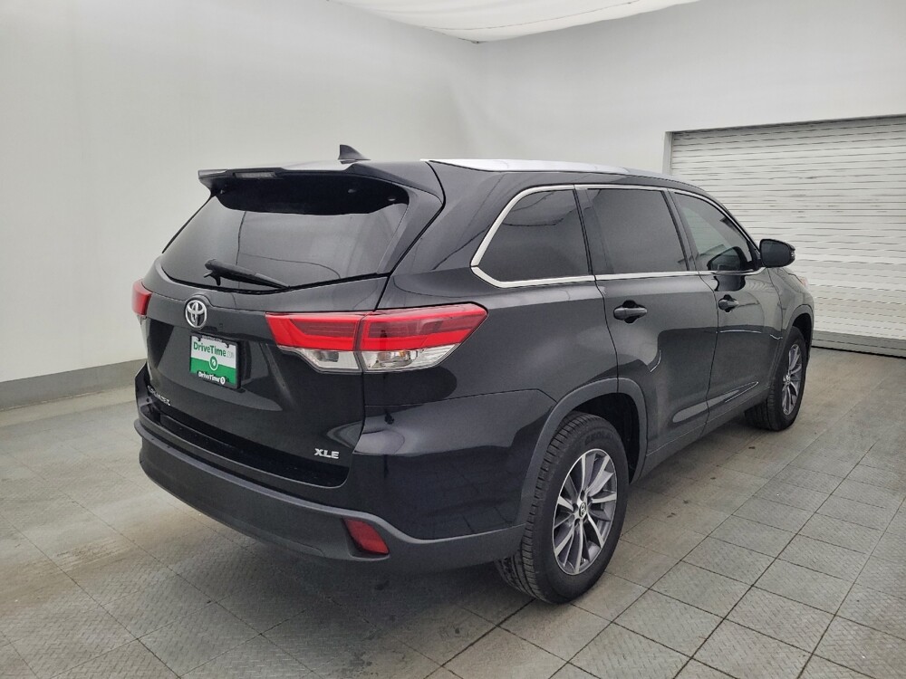 2019 Toyota Highlander in Bradenton, FL 34207 - 18068773 9