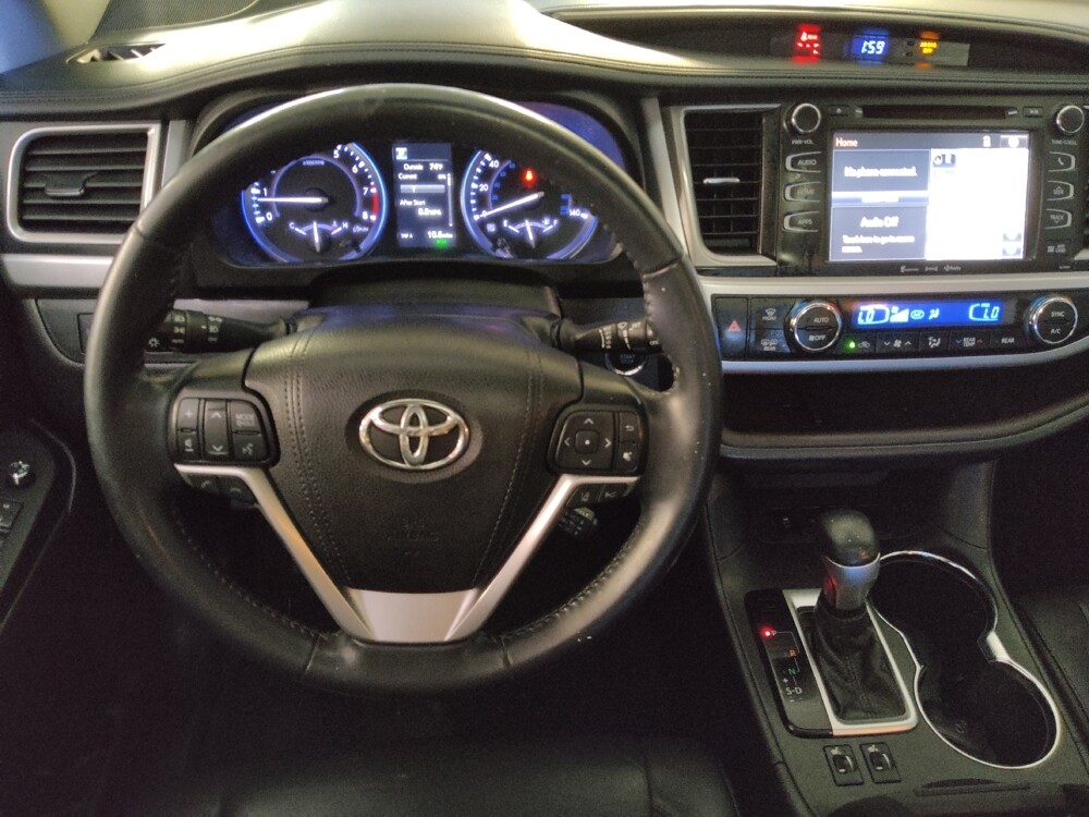 2019 Toyota Highlander in Bradenton, FL 34207 - 18068773 22