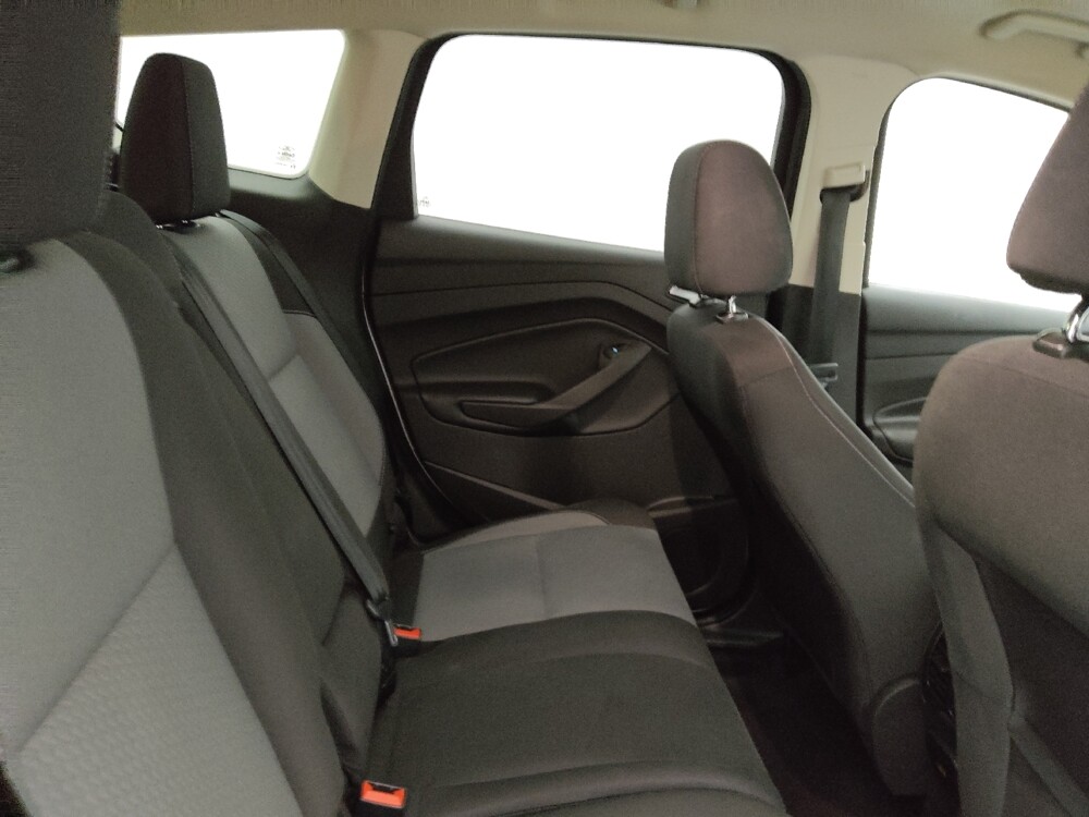 2017 Ford Escape in Bradenton, FL 34207 - 18068774 19