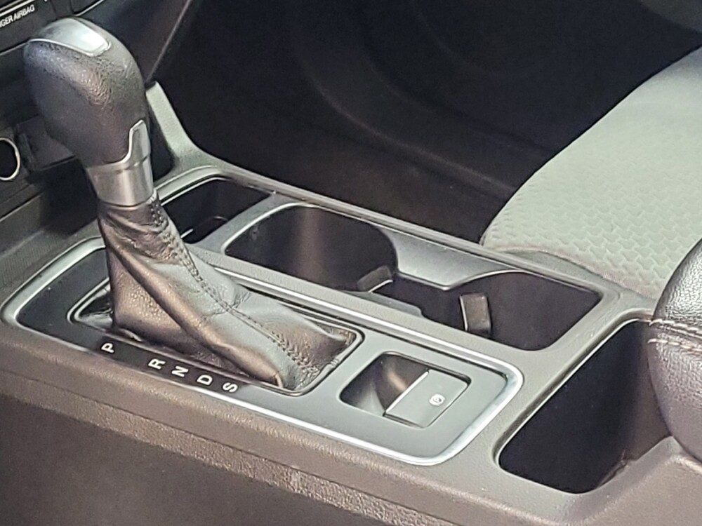 2017 Ford Escape in Bradenton, FL 34207 - 18068774 26