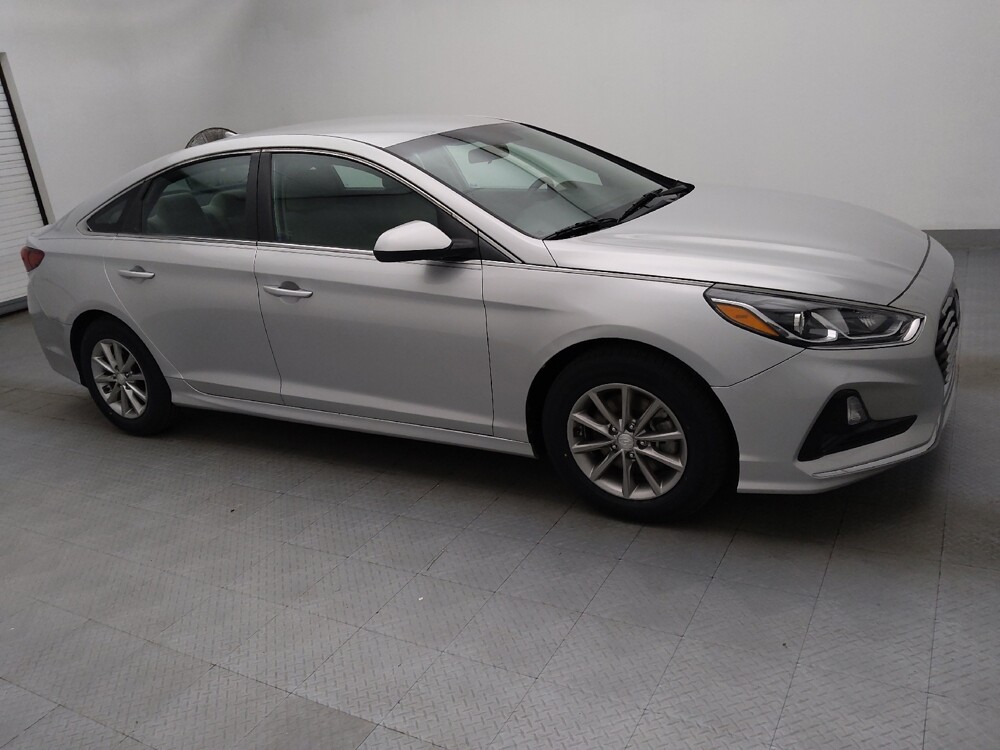 2018 Hyundai Sonata in Greenville, SC 29607 - 18068809 11