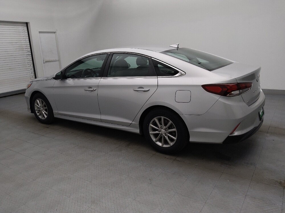 2018 Hyundai Sonata in Greenville, SC 29607 - 18068809 3