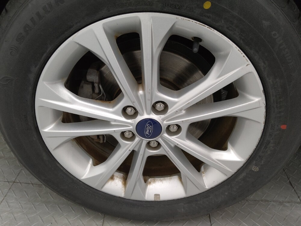 2018 Ford Escape in Charlotte, NC 28213 - 18068811 31