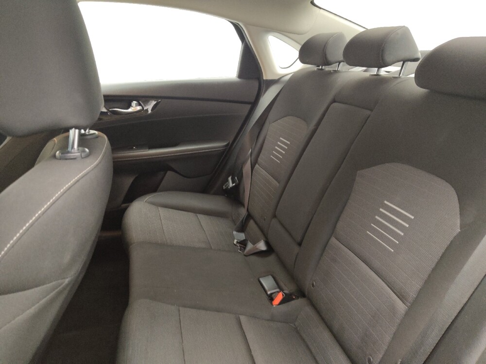 2019 Kia Forte in Raleigh, NC 27604 - 18068837 18