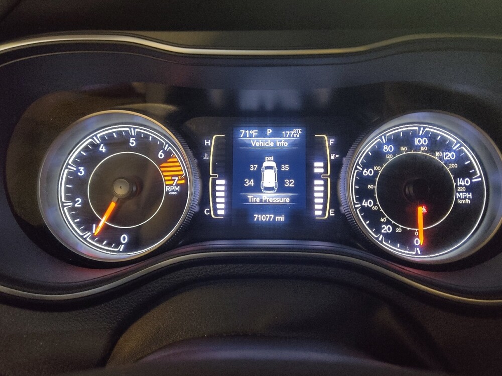 2020 Jeep Cherokee in Greenville, SC 29607 - 18068842 23