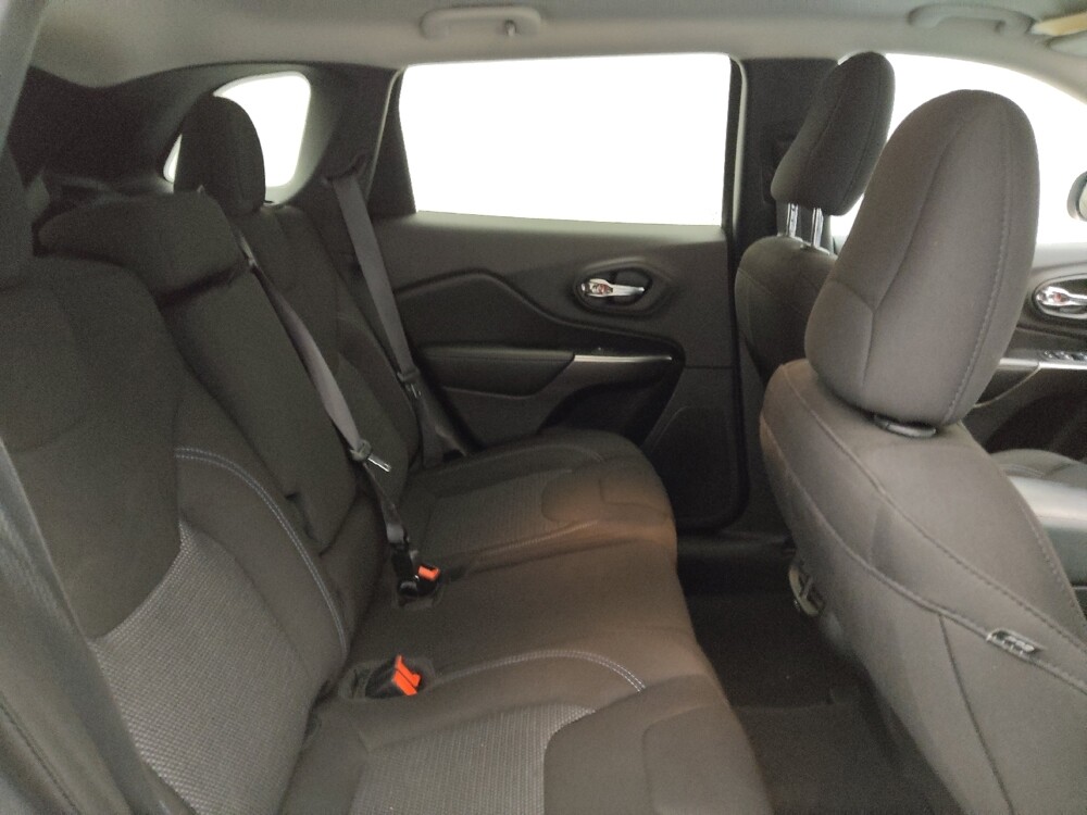 2020 Jeep Cherokee in Greenville, SC 29607 - 18068842 19