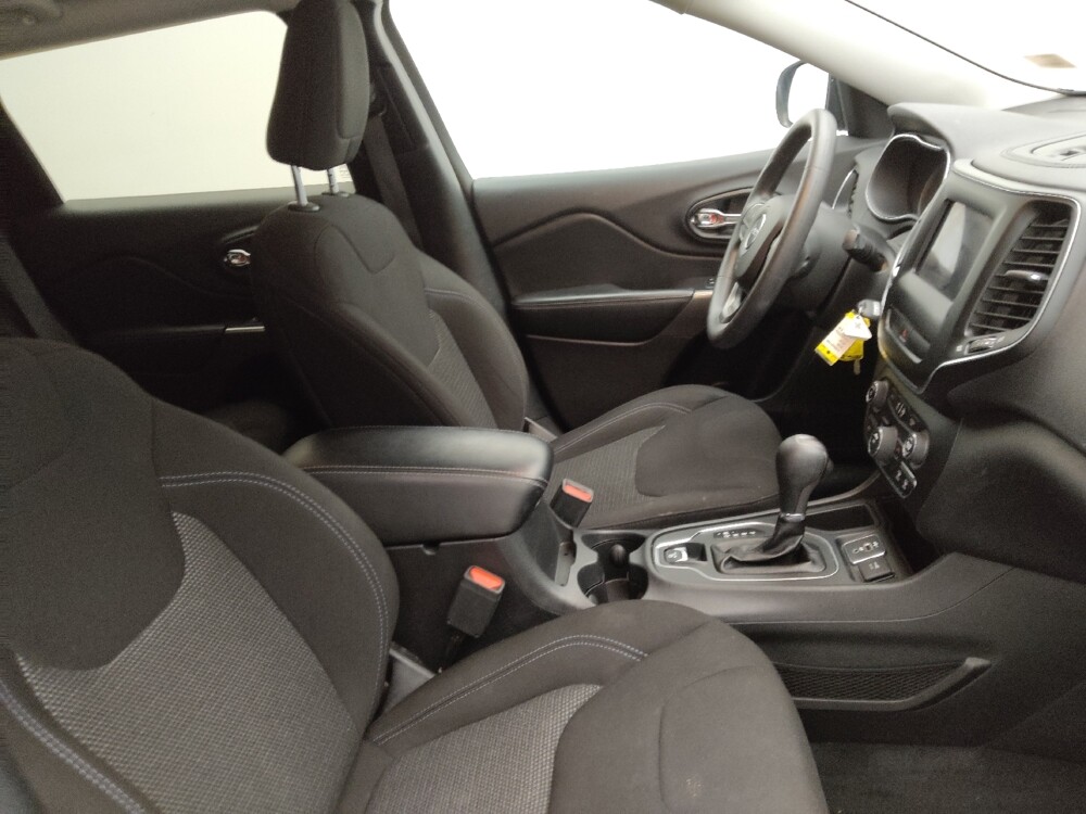 2020 Jeep Cherokee in Greenville, SC 29607 - 18068842 21