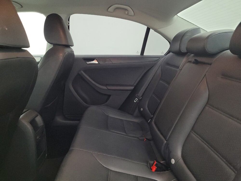 2013 Volkswagen Jetta in Fairfield, OH 45014 - 18068855 18