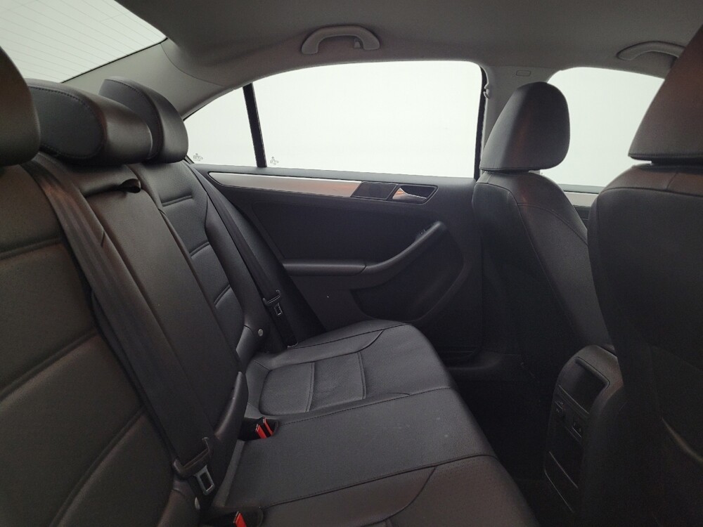 2013 Volkswagen Jetta in Fairfield, OH 45014 - 18068855 19