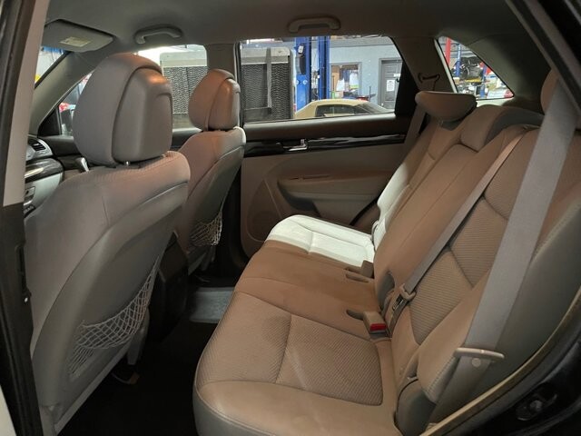 2011 Kia Sorento in Conyers, GA 30094 - 18068911 18