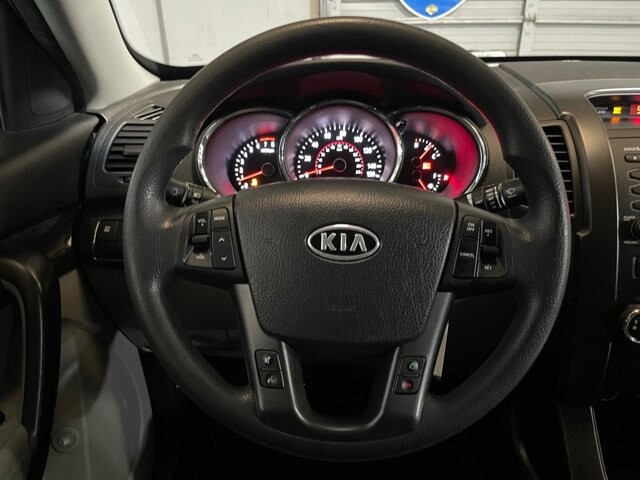 2011 Kia Sorento in Conyers, GA 30094 - 18068911 12