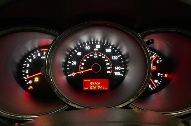 2011 Kia Sorento in Conyers, GA 30094 - 18068911 11