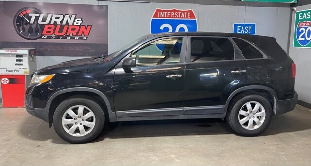 2011 Kia Sorento in Conyers, GA 30094 - 18068911 3