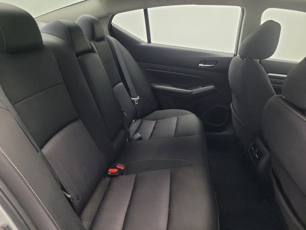 2019 Nissan Altima in Union City, GA 30291 - 18068963 19