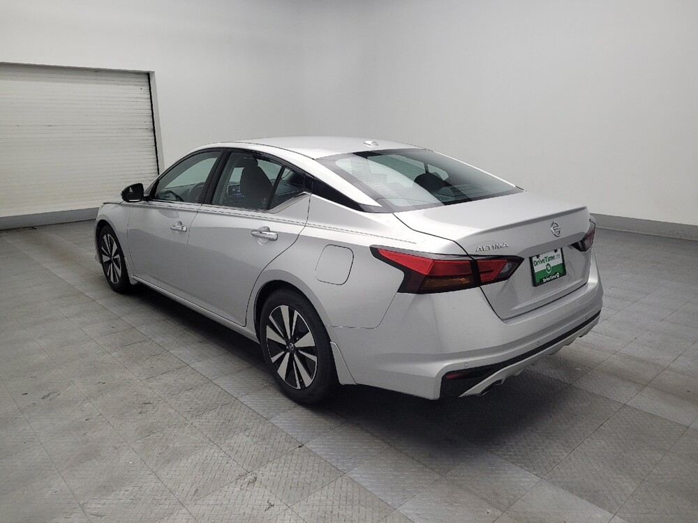 2019 Nissan Altima in Union City, GA 30291 - 18068963 5